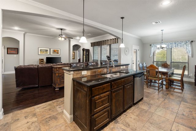 724 Paintbrush Court, Aledo, TX 76008