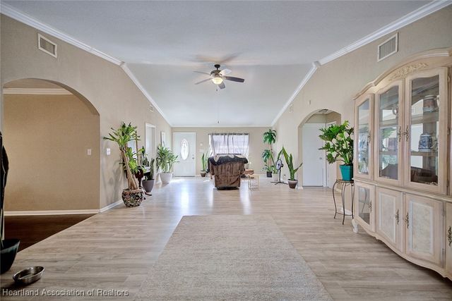 920 Lake Drive E, Lake Placid, FL 33852