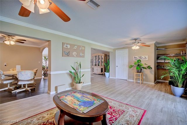 920 Lake Drive E, Lake Placid, FL 33852