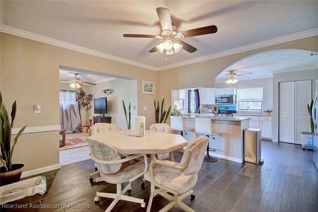 920 Lake Drive E, Lake Placid, FL 33852