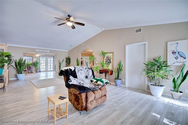 920 Lake Drive E, Lake Placid, FL 33852