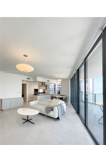 1000 Brickell Plz 4301, Miami, FL 33131