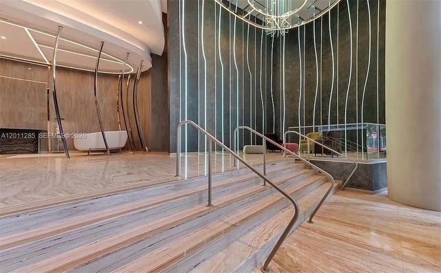 1000 Brickell Plz 4301, Miami, FL 33131
