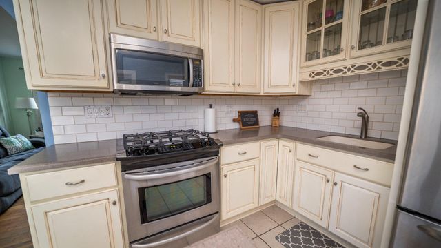 2607 SEIP AVE, Easton, PA 18045