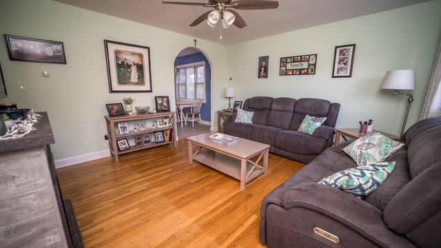 2607 SEIP AVE, Easton, PA 18045