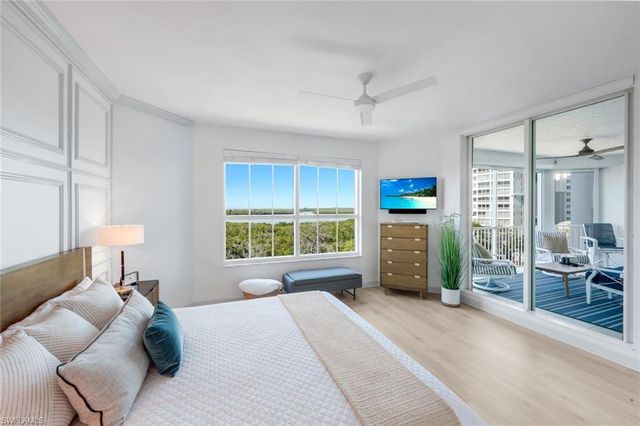 325 Dunes BLVD # 604, Naples, FL 34110