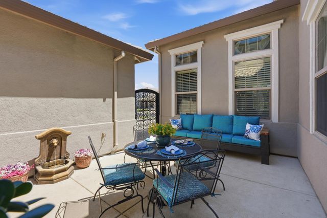 10244 Jennick Way, Elk Grove, CA 95757