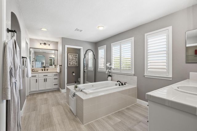 10244 Jennick Way, Elk Grove, CA 95757