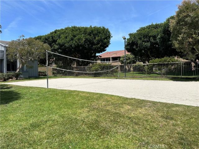 17072 Pacific Coast Highway 93, Huntington Beach, CA 92649