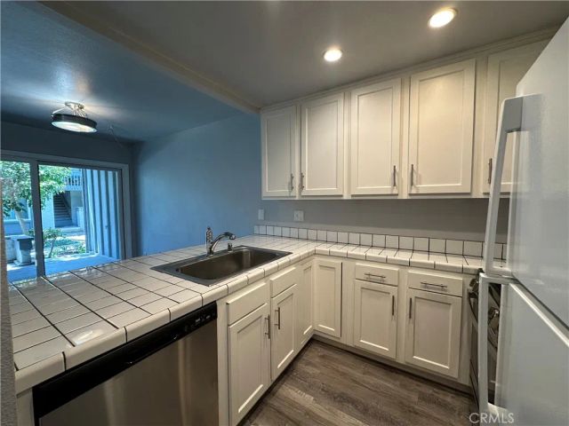 17072 Pacific Coast Highway 93, Huntington Beach, CA 92649