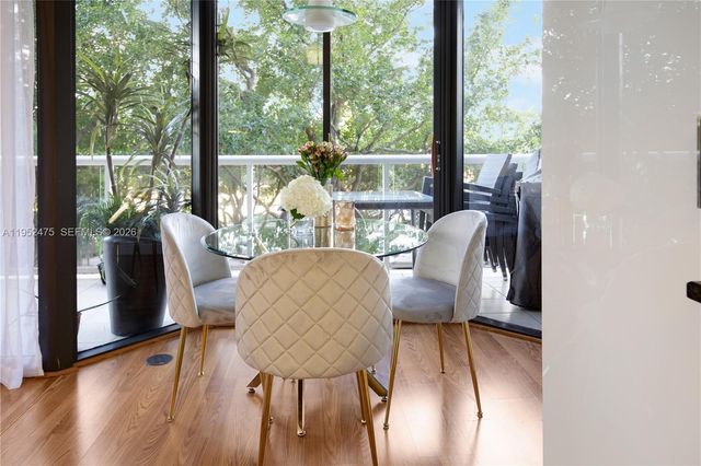 3640 Yacht Club Dr 304, Aventura, FL 33180