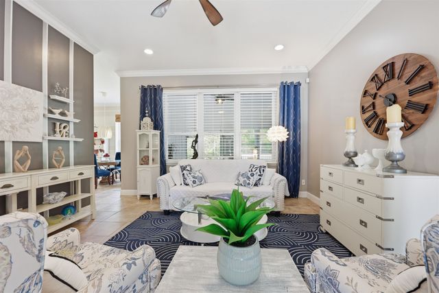 417 Leotta Dr, St Augustine, FL 32086