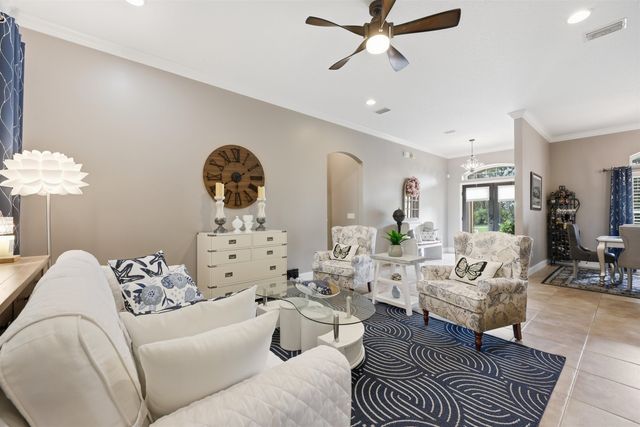 417 Leotta Dr, St Augustine, FL 32086