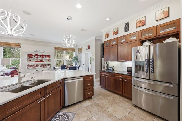 417 Leotta Dr, St Augustine, FL 32086