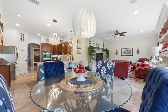 417 Leotta Dr, St Augustine, FL 32086