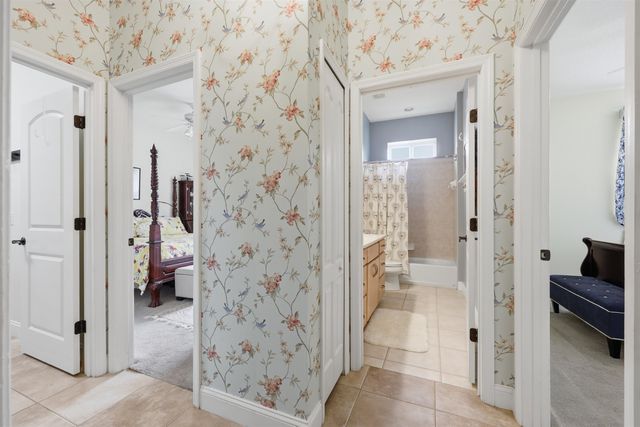 417 Leotta Dr, St Augustine, FL 32086