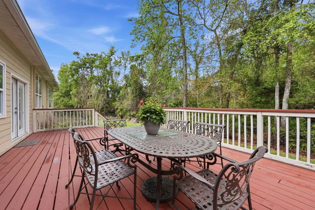 417 Leotta Dr, St Augustine, FL 32086