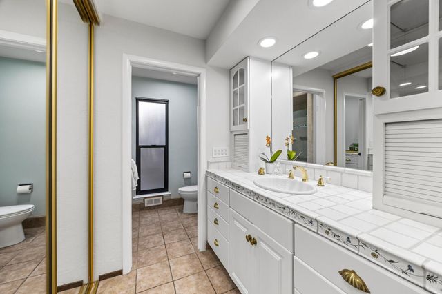 1414 Alameda De Las Pulgas, San Mateo, CA 94402