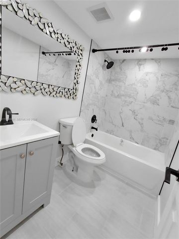 8720 N Sherman Cir 204, Miramar, FL 33025