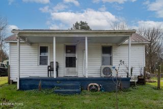805 Childress Ave, Sweetwater, TN 37874