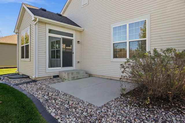 9111 Marks Court, Huntley, IL 60142