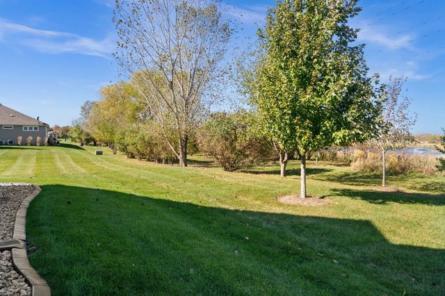9111 Marks Court, Huntley, IL 60142