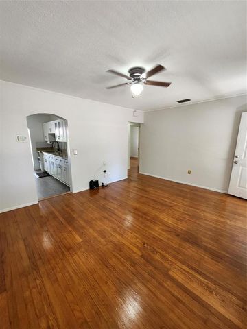 1608 EDNA AVENUE, Largo, FL 33770