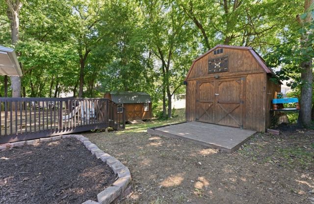 20782 Lakeshore Drive, Springdale, AR 72764