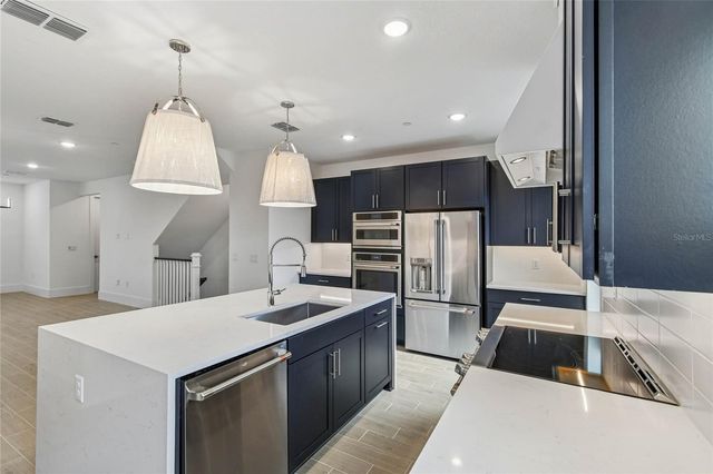 233 PASQUALA WAY, Oviedo, FL 32765