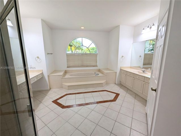3937 Nighthawk Drive, Weston, FL 33331