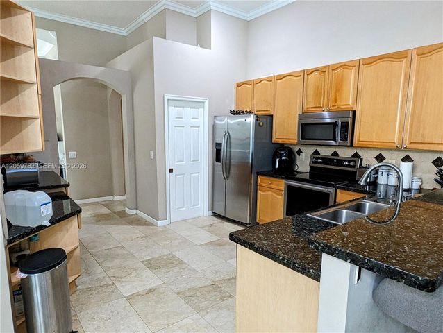 3937 Nighthawk Drive, Weston, FL 33331