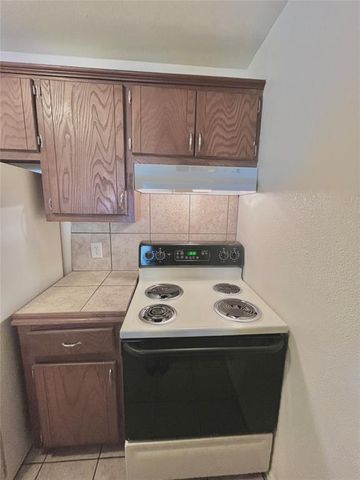 1901 E Lindsey 20A, Norman, OK 73071