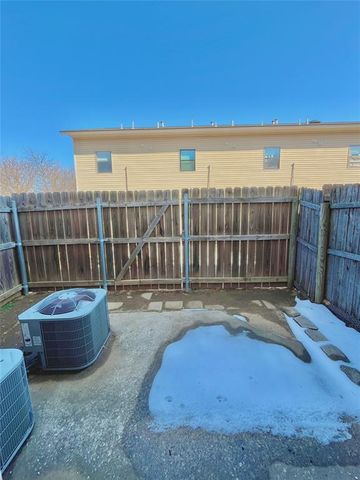1901 E Lindsey 20A, Norman, OK 73071