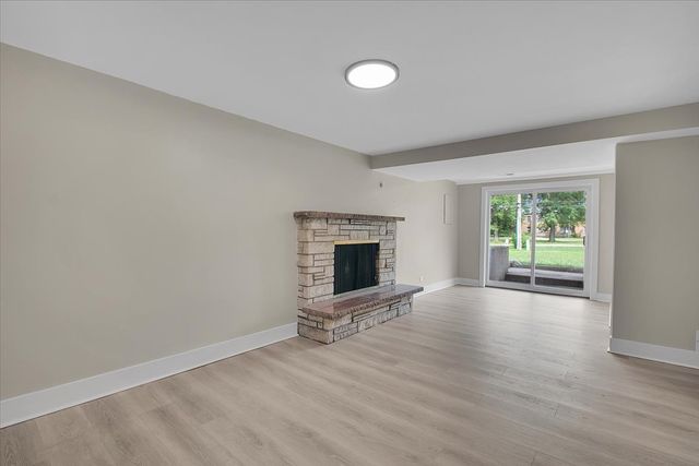 16101 Avalon Avenue, South Holland, IL 60473