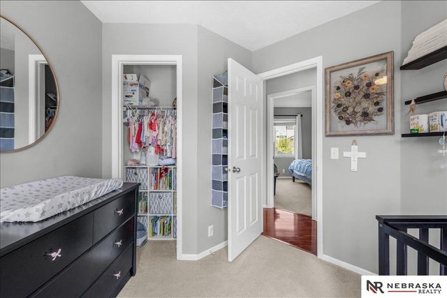 19116 U Street, Omaha, NE 68135