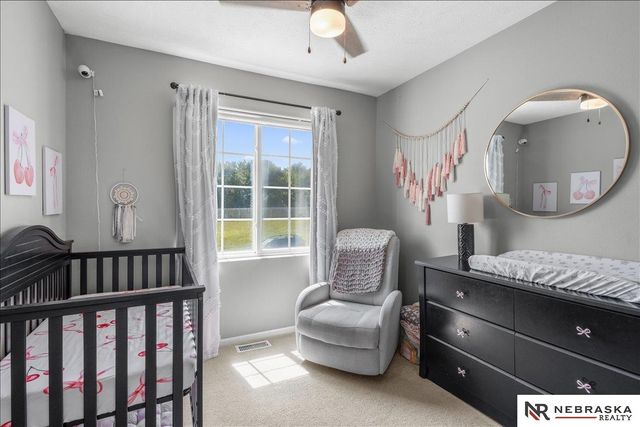 19116 U Street, Omaha, NE 68135