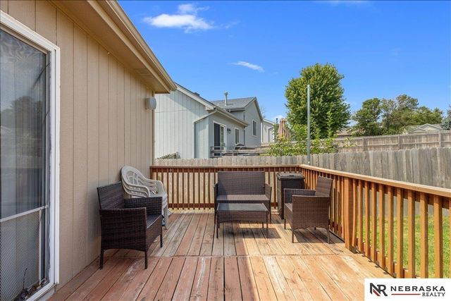 19116 U Street, Omaha, NE 68135