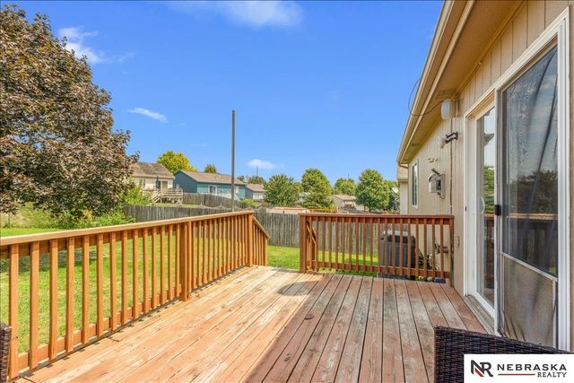 19116 U Street, Omaha, NE 68135