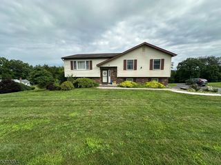 162 Polkville Rd, Knowlton Twp., NJ 07832