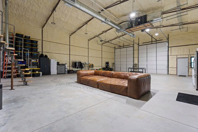 25403 S 580 Road, Afton, OK 74331