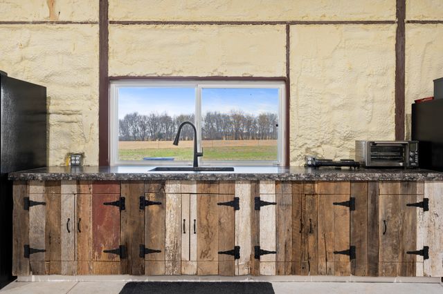 25403 S 580 Road, Afton, OK 74331