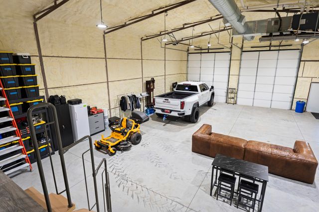 25403 S 580 Road, Afton, OK 74331