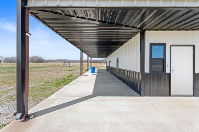 25403 S 580 Road, Afton, OK 74331