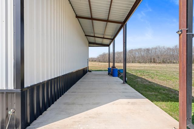 25403 S 580 Road, Afton, OK 74331