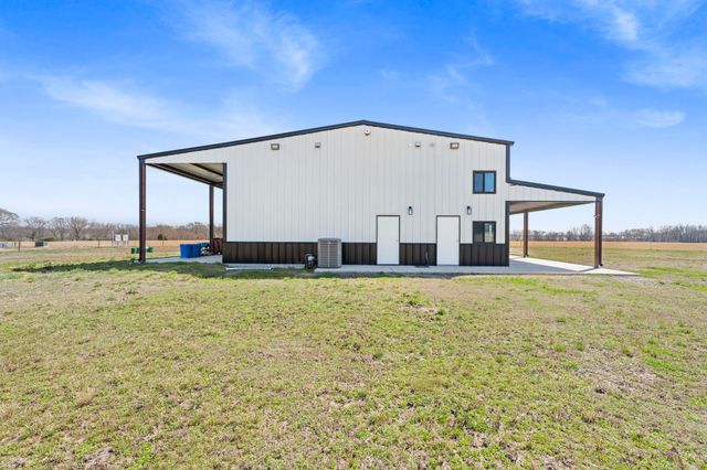 25403 S 580 Road, Afton, OK 74331