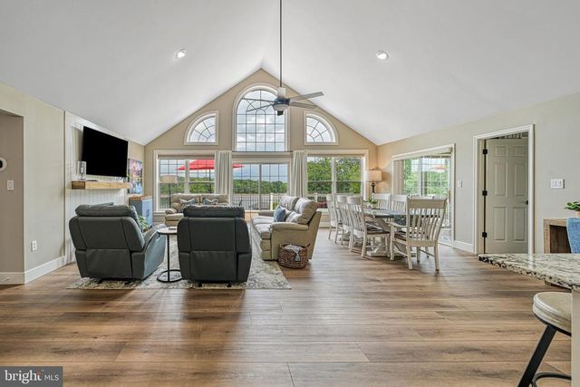 1069 MITCHELL POINT RD, Mineral, VA 23117
