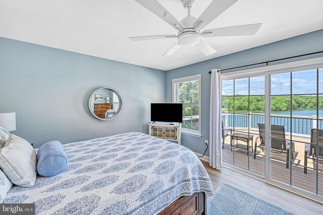 1069 MITCHELL POINT RD, Mineral, VA 23117
