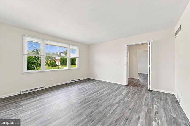 2314 FRANN DR, Wilmington, DE 19808
