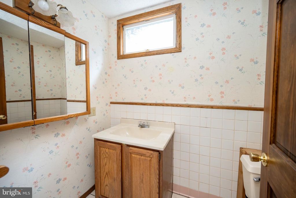 Image 64 of property listing at 15443 BITTINGER RD, Grantsville, MD 21536