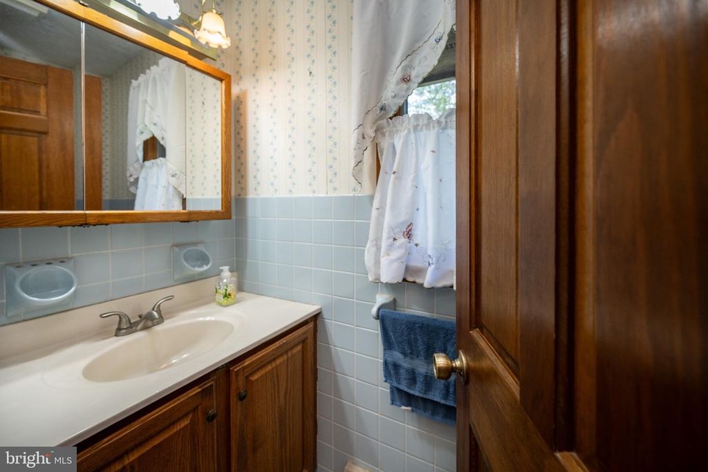 Image 71 of property listing at 15443 BITTINGER RD, Grantsville, MD 21536